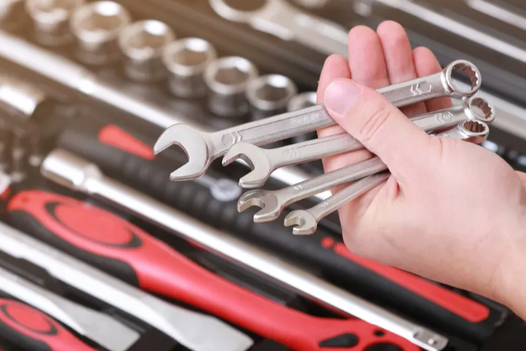 От основни до топ марки гаечни ключове за 2025: Плюсове и минуси От основни до топ марки гаечни ключове за 2025: Плюсове и минуси