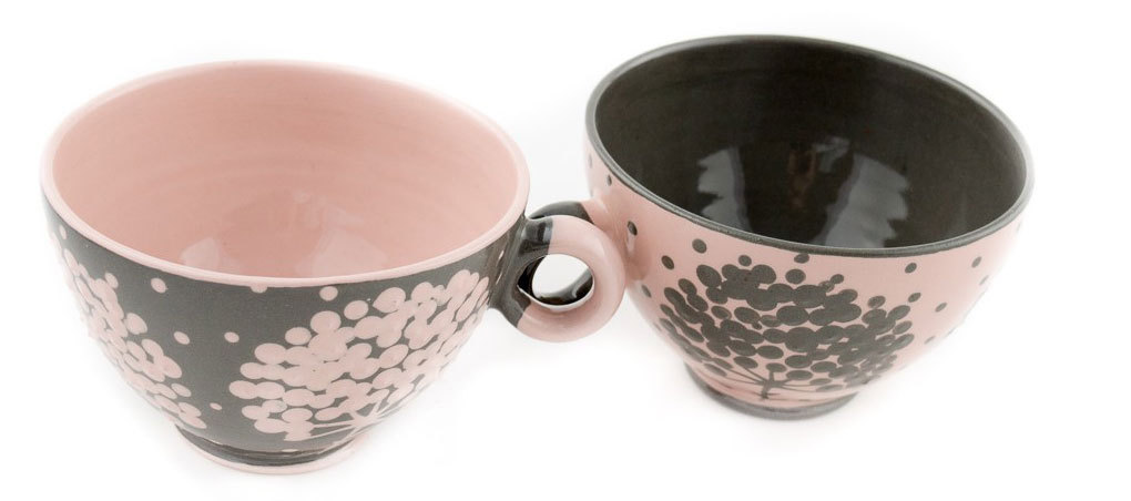 Комплект малки керамични чаши "Сиво и розово"